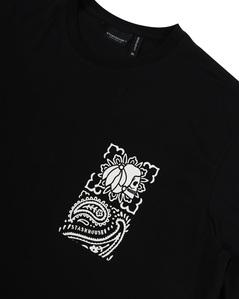 "BANDANA" BLACK REGULAR TEE