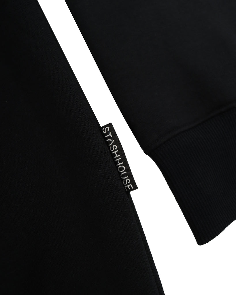 "ARCH" BLACK PULLOVER HOOD